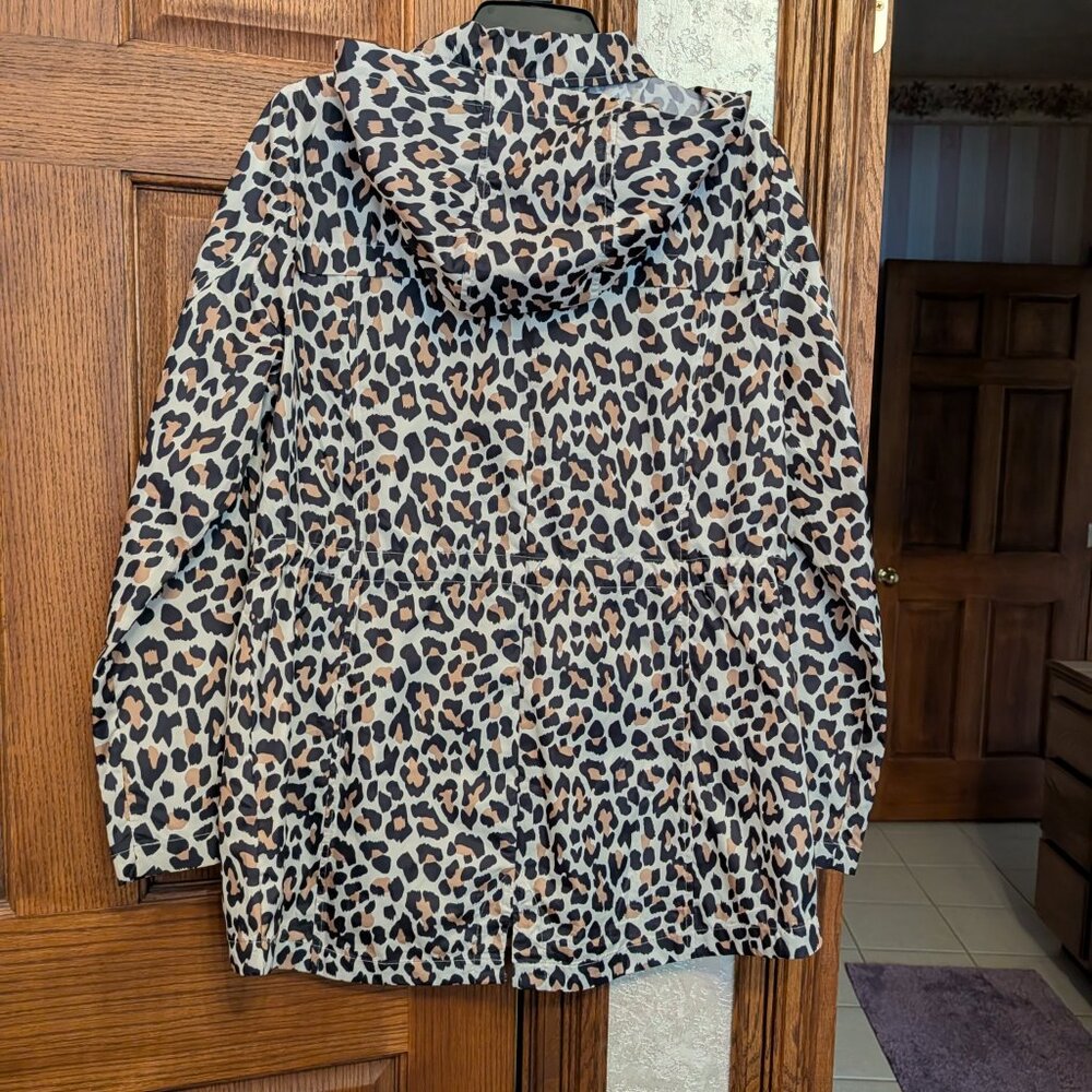 Coat - Picture 2 of 2